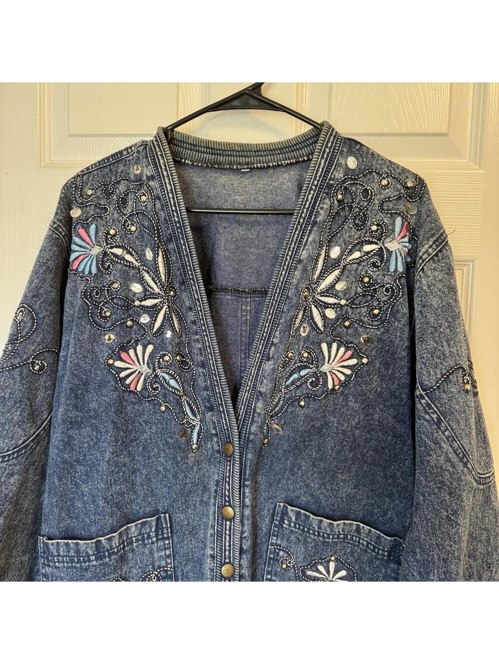 Vintage 90s Embellished Acid Wash Denim Jacket Oversized Cardigan Rhinesto Boho - Picture 2 of 9